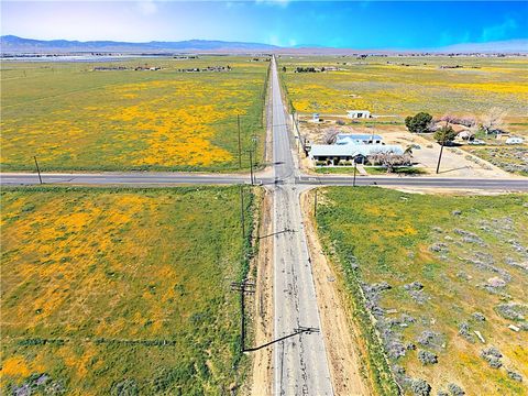Photo of 0 AVENUE G, Lancaster, CA 93536 (MLS # SR26052520)