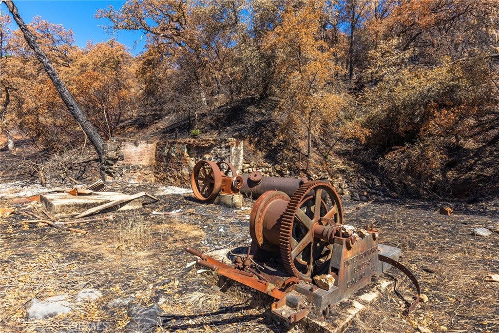 79 Oregon Gulch Road