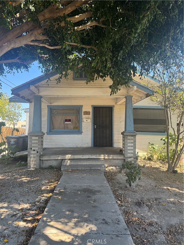 *** the LOWEST priced add-Value homes in Santa Ana ***** Investor Special-Prime Santa Ana Opportunity on Broadway!!
Welcome investors, developers, and savvy buyers! This is the LOWEST-priced home in Santa Ana, located on beautiful tree-lined Broadway Street with multiple exit options and outstanding potential. The property is a prime value-add project ready to be transformed.
Available plans among many other options include: the existing structure to 1,250 sq ft with 3 bedrooms and 3 bathrooms. Adding a JADU (Junior ADU) OF aprox.350 sq ft(1bed,1bath)
Building a separate ADU of approx.1,000 sq ft for maximum rental income or resale profit. General Contractor and designer are standing by to commence this project Information will be given to successful purchaser. This is a perfect flip, development, or long-term hold strategy in one of Santa Ana most promising neighborhoods. Don't miss this opportunity to turn this into one of the most profitable deals in the area!
