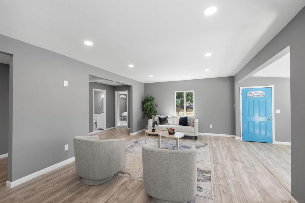 Ramona - Residential