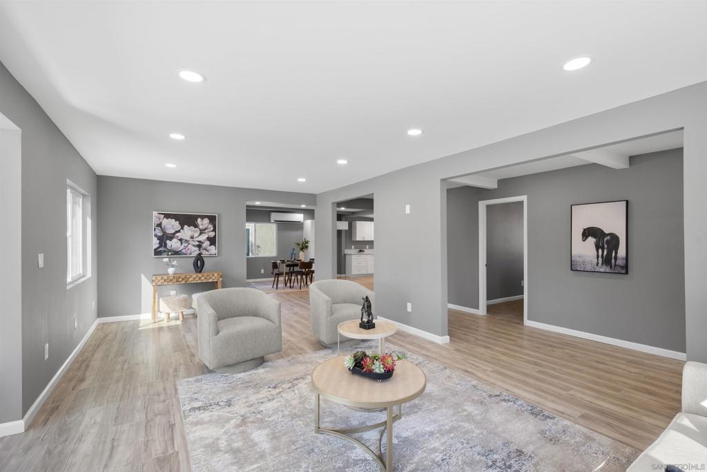 Ramona - Residential