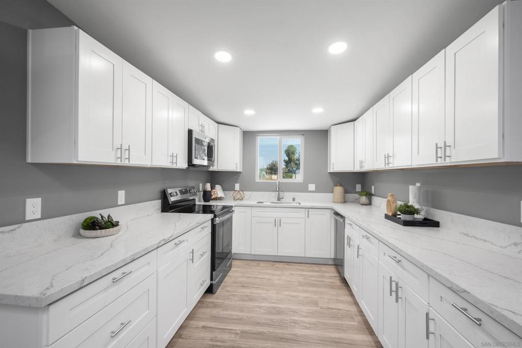 Ramona - Residential