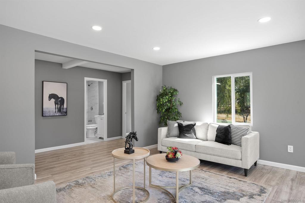 Ramona - Residential