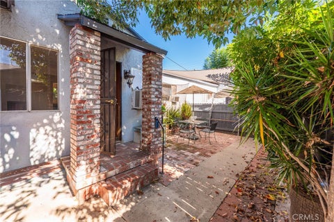 Photo of 609 S Main Street, Burbank, CA 91506 (MLS # IV26232911)