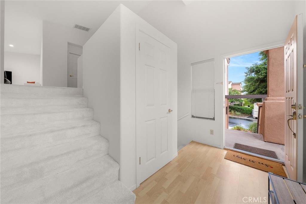 Santa Barbara: Other (80) - Residential