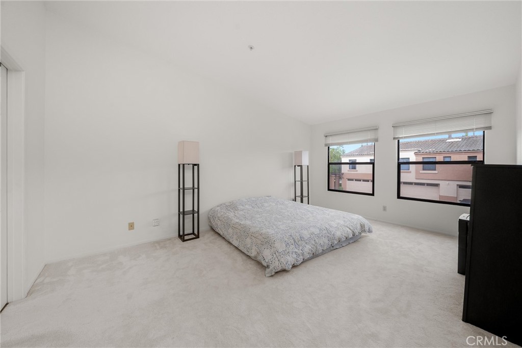 Santa Barbara: Other (80) - Residential