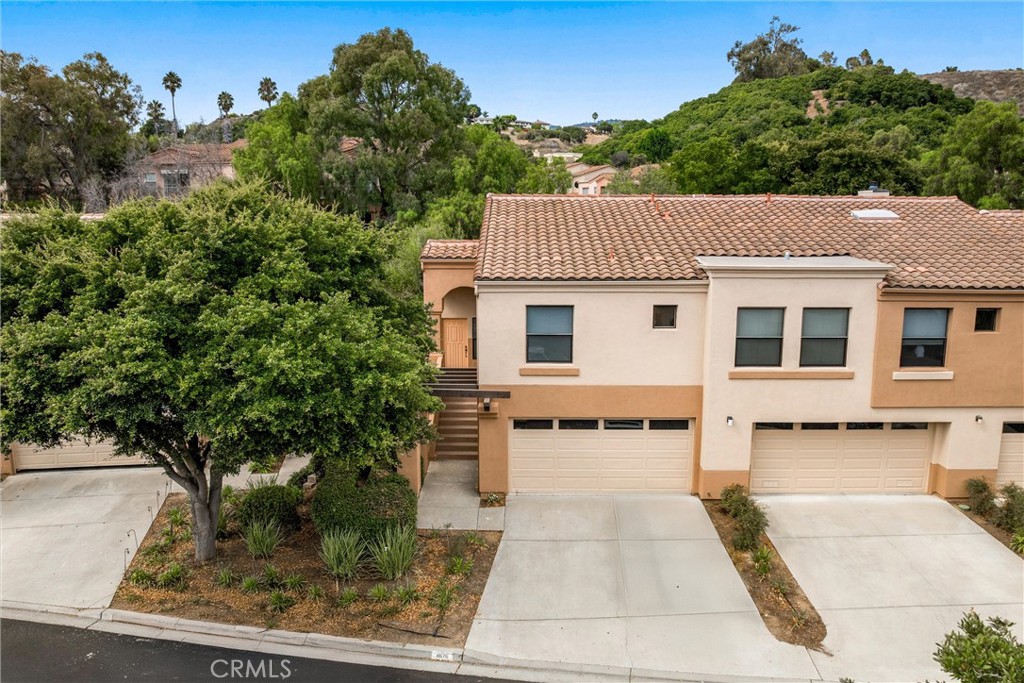 Santa Barbara: Other (80) - Residential