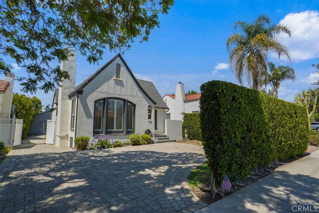 This beautifully updated Tudor-style home in the heart of Westwood offers timeless charm, modern upgrades, Fully renovated ADU and exceptional flexibility, just moments from UCLA, Century City, Westfield Mall, major freeways, and the highly acclaimed Westwood Charter School. The main residence features three spacious bedrooms and two stylishly renovated bathrooms, a sun-filled living room with a classic fireplace, a formal dining room perfect for gatherings, and a beautifully updated kitchen with quartz countertops, new cabinetry, and a cozy breakfast nook. The backyard offers a nice grass area and a sunny deck ideal for outdoor dining or relaxing. The true highlight of this property is the stunning fully permitted ADU, complete with soaring ceilings, a modern open layout, and high-end finishes, ideal for multigenerational living, a guest suite or creative workspace. This is a rare opportunity to lease a home that combines warmth, functionality and great schools in one of Los Angeles’ most sought after neighborhoods.