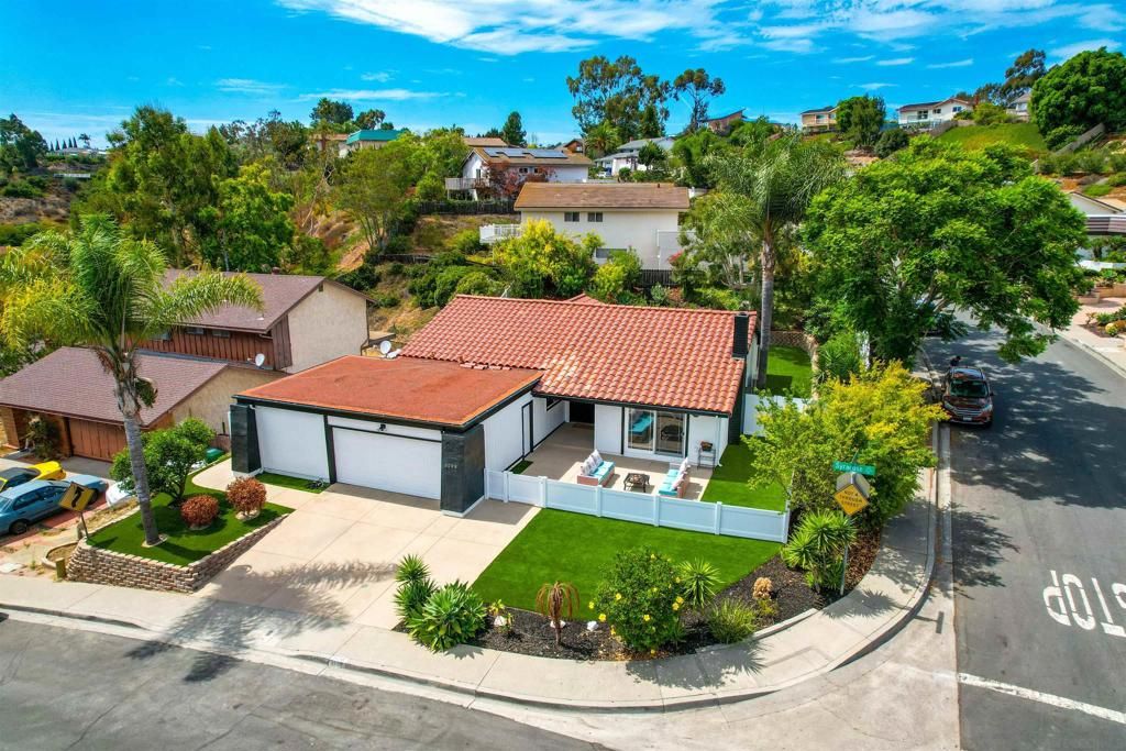 Photo of 3598 Syracuse Ave Ave, San Diego, CA 92122 (MLS # 250042382SD)