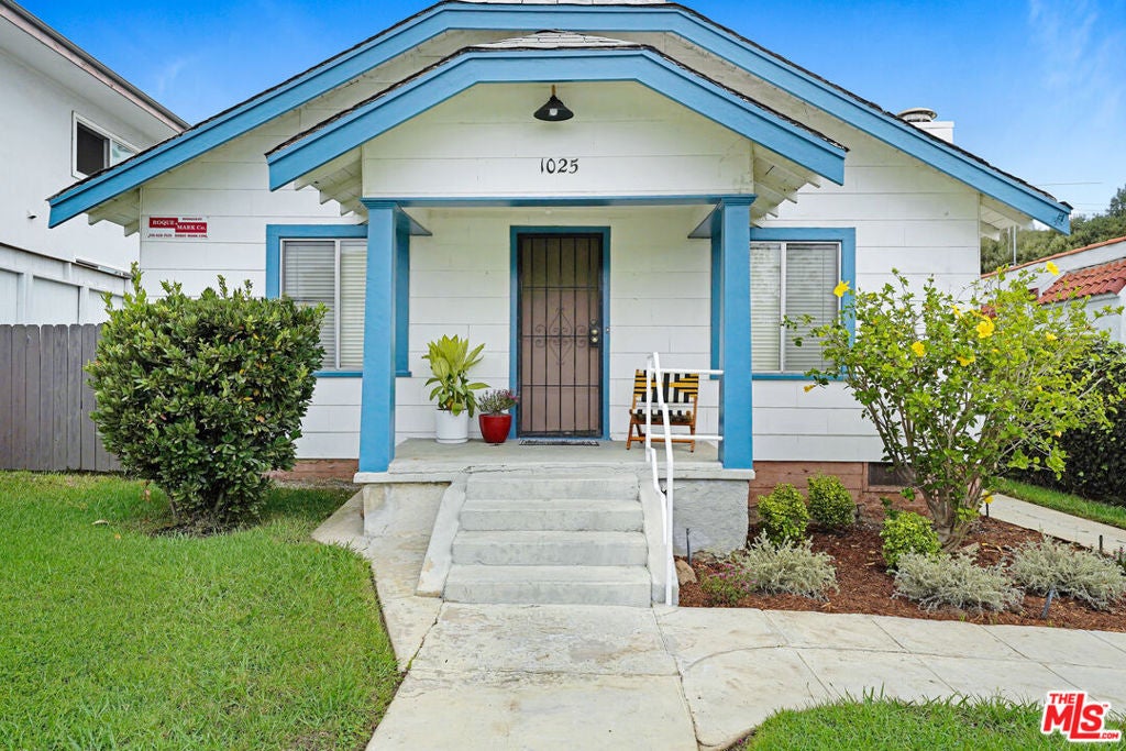 1025 19th Street