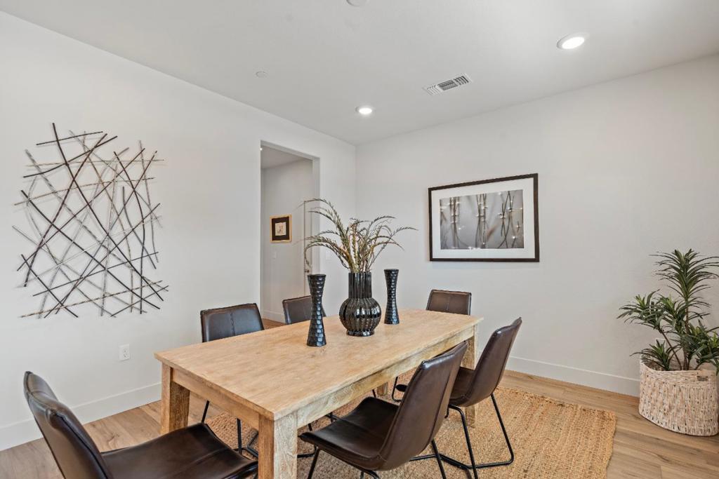 191 Scarlett Way
