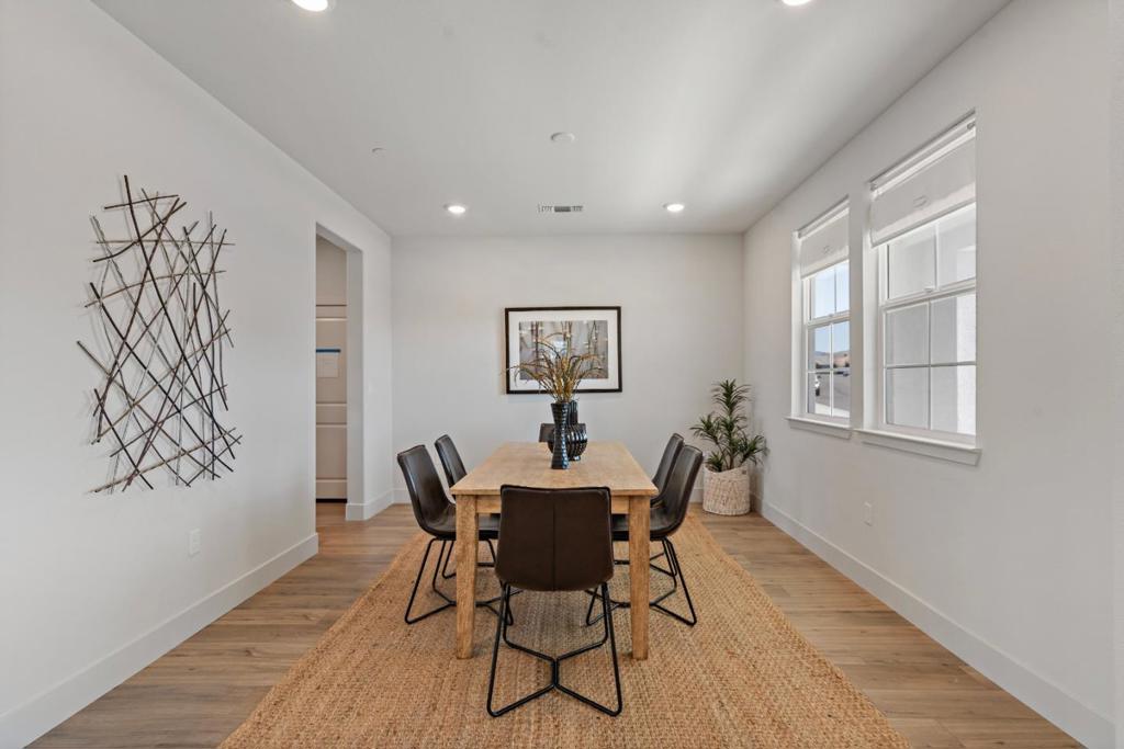 191 Scarlett Way