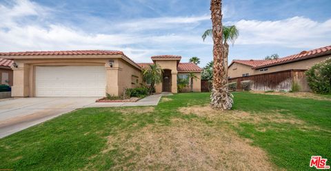 Photo of 30865 Via Pared, Thousand Palms, CA 92276 (MLS # 26702855)