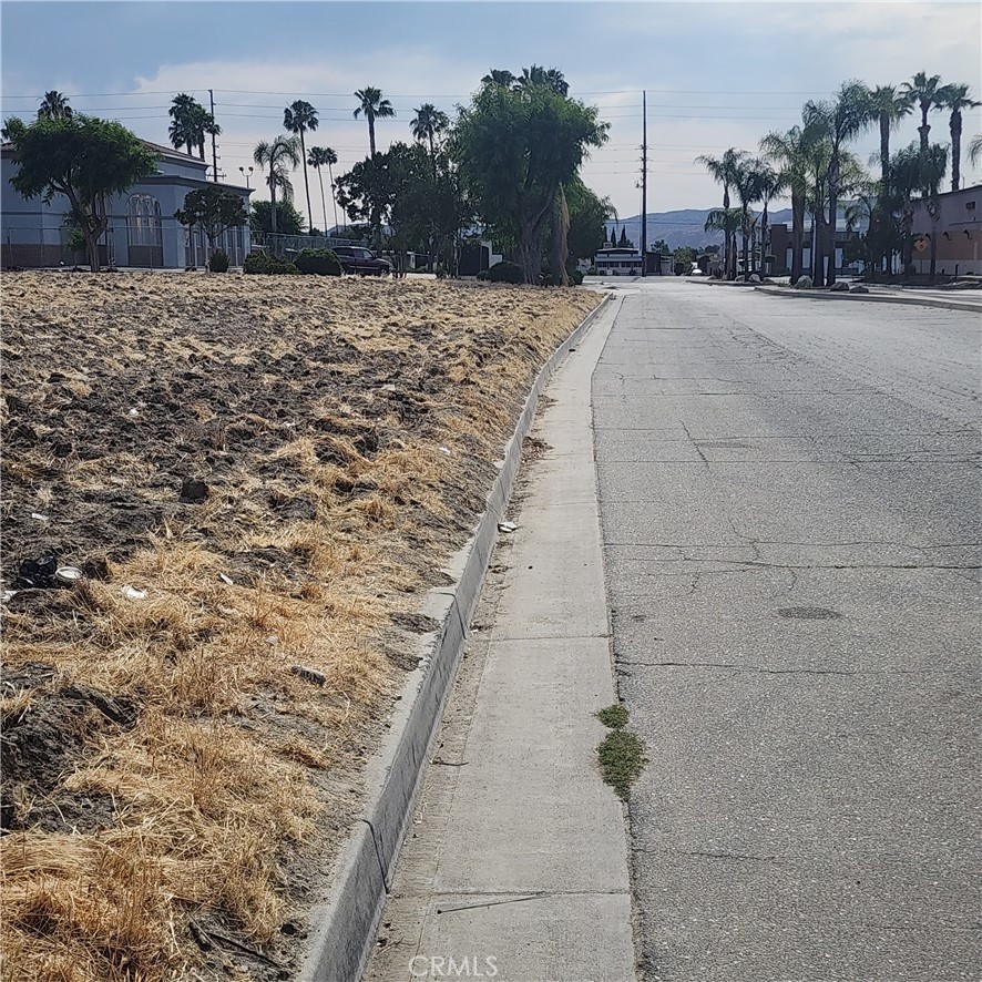 0 E Commonweaith Avenue