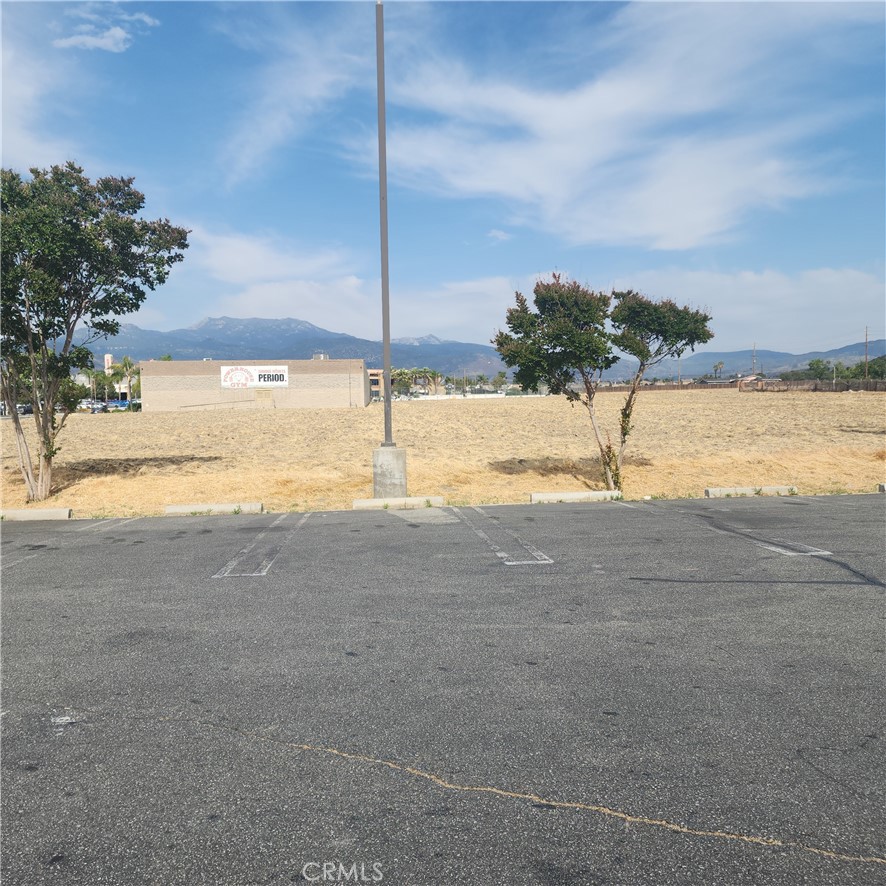 0 E Commonweaith Avenue