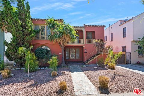 Photo of 6086 Saturn Street, Los Angeles, CA 90035 (MLS # 26640855)