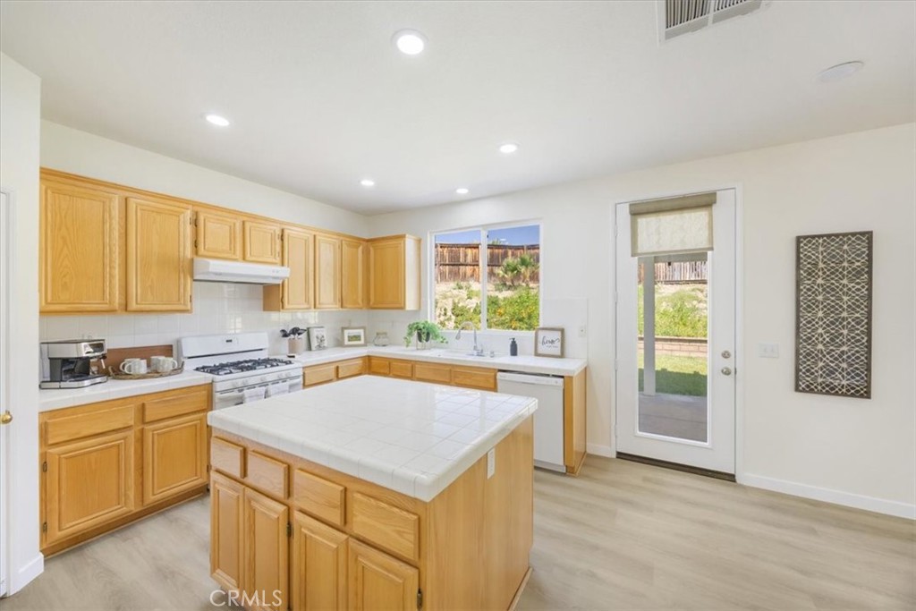 5444 Broderick Court