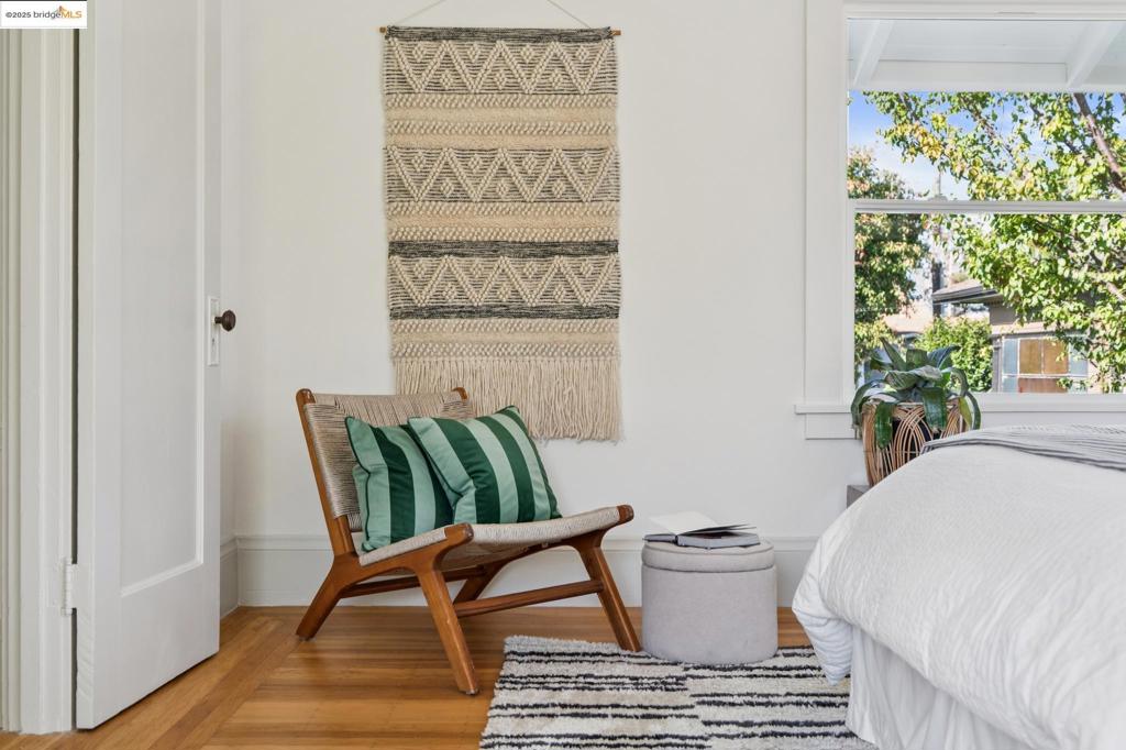 NORTH OAKLAND - Residential