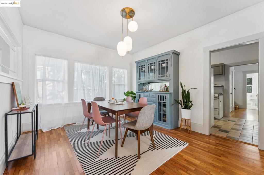 NORTH OAKLAND - Residential