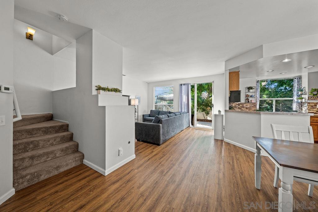 1386 Serena Cir 2