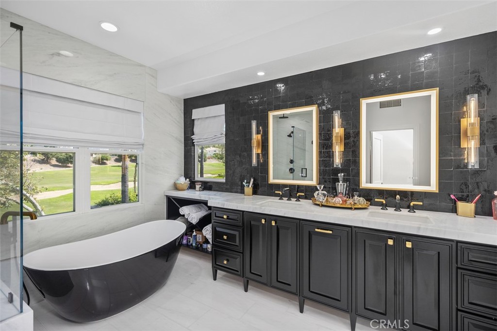 16 Golf Ridge Drive