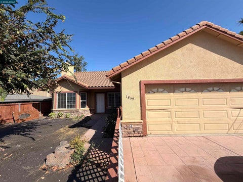Photo of 1859 Vine Ln LN, Antioch, CA 94509 (MLS # 41149309)