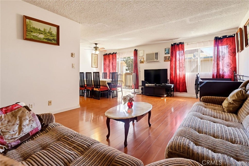 5950 Buckingham 604