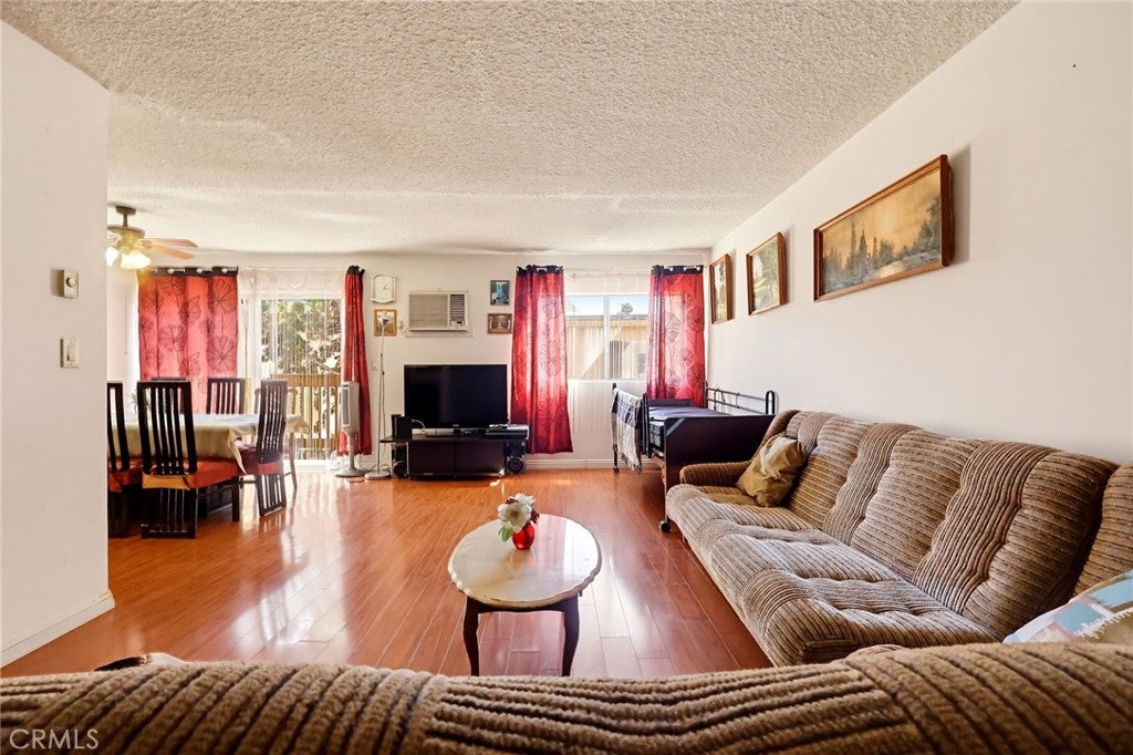 5950 Buckingham 604