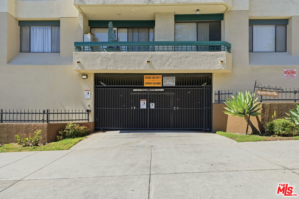 435 S La Fayette Park Place 219