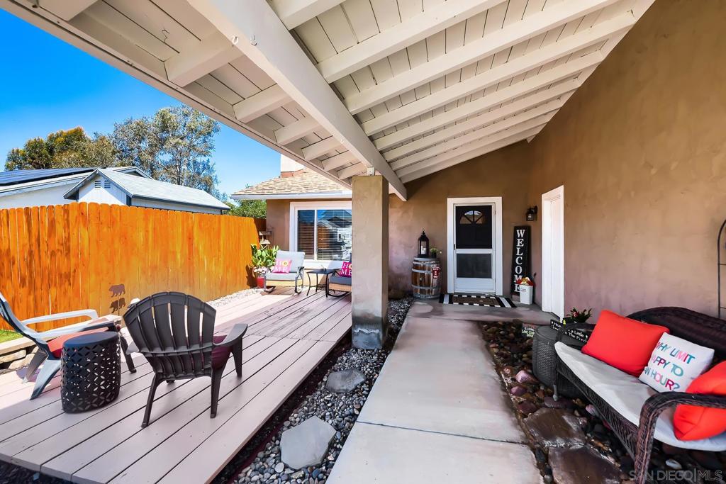 9322 LAKE COUNTRY DRIVE