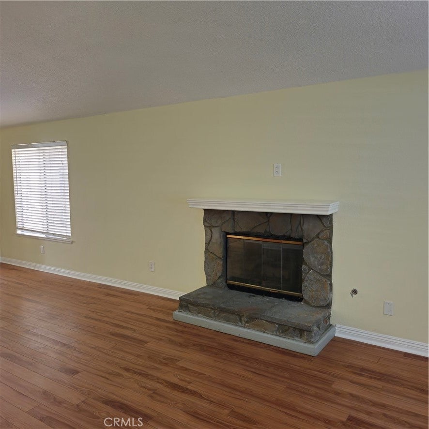 1211 Suncrest
