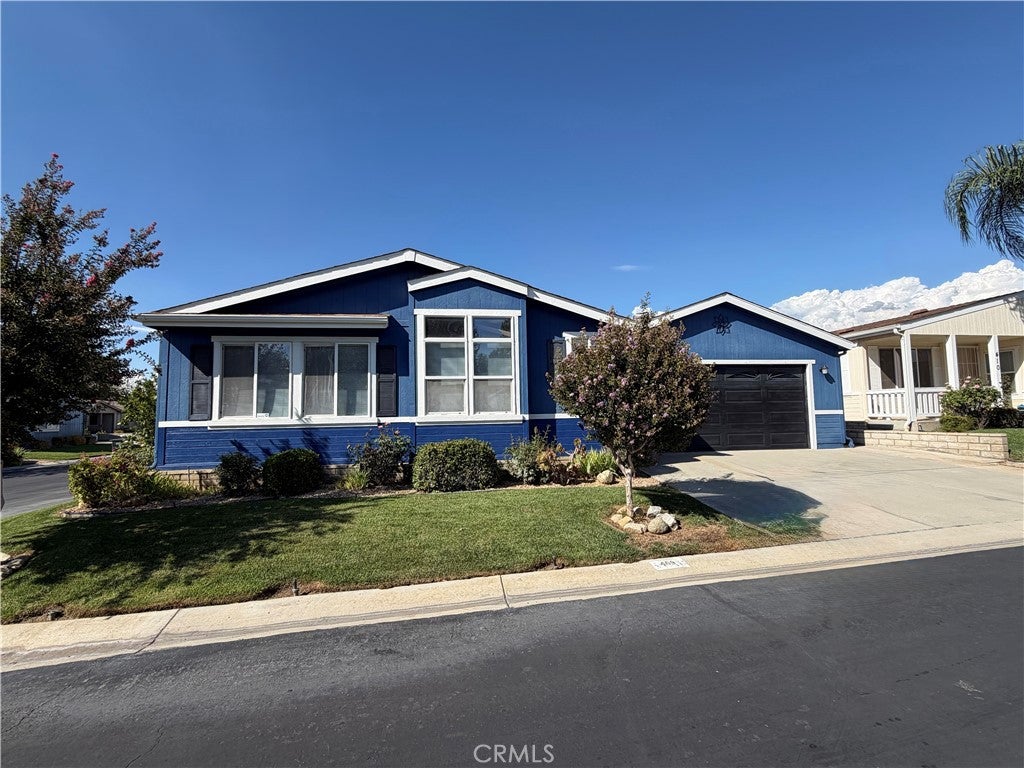 10961 Desert Lawn Drive 409