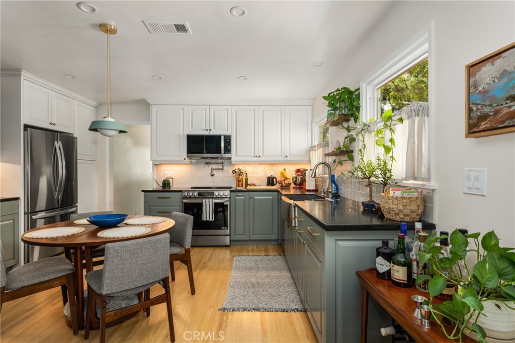 Bixby Knolls (BK) - Residential