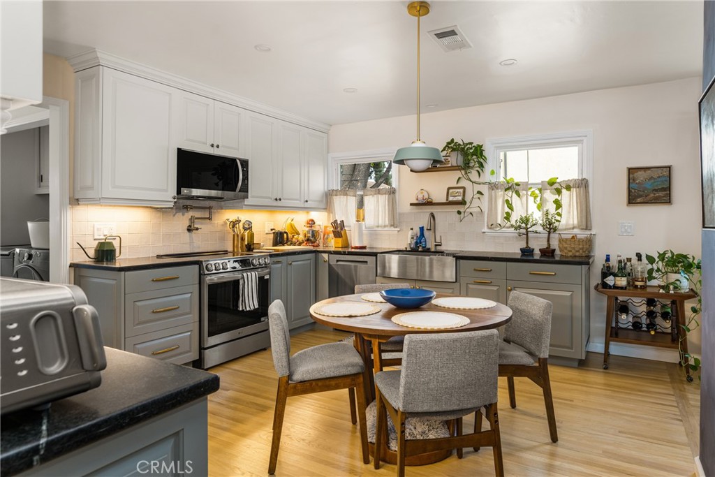 Bixby Knolls (BK) - Residential