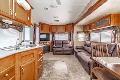 Photo of 0 Yucca, Hesperia, CA 92345 (MLS # HD26098941)