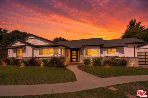Photo of 9449 Forbes Avenue, Los Angeles, CA 91343 (MLS # 26866471)