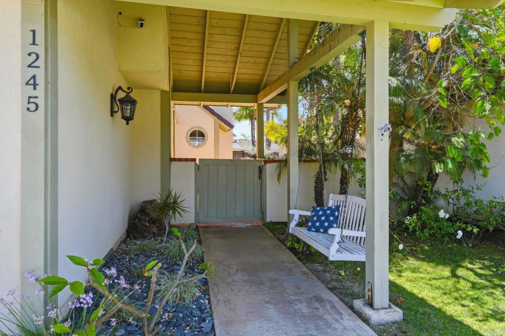 1245 Saint Helene Court