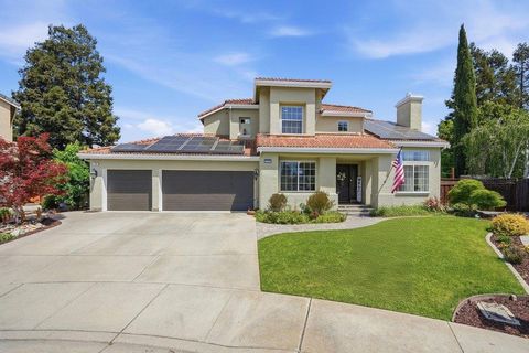 Photo of 796 Bugatti Pl, Morgan Hill, CA 95037 (MLS # ML82041831)