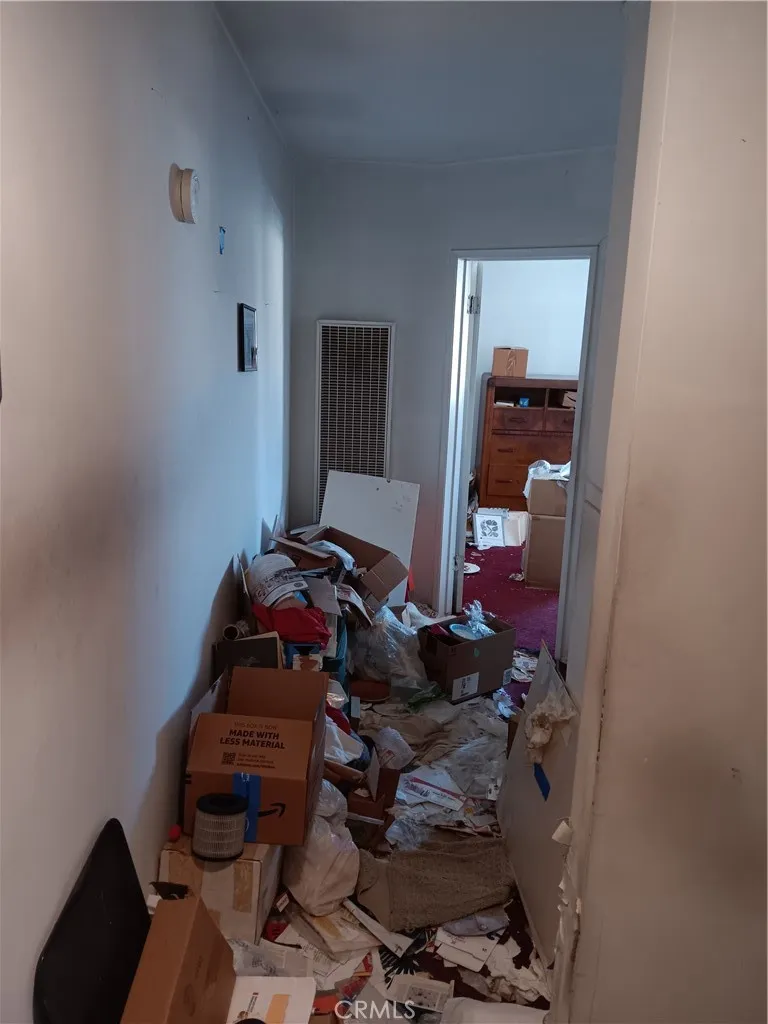 South Gate, California 90280, United States, ,Residential,Active,165608