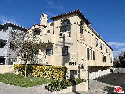5014 Whitsett Avenue Valley Village CA 91607