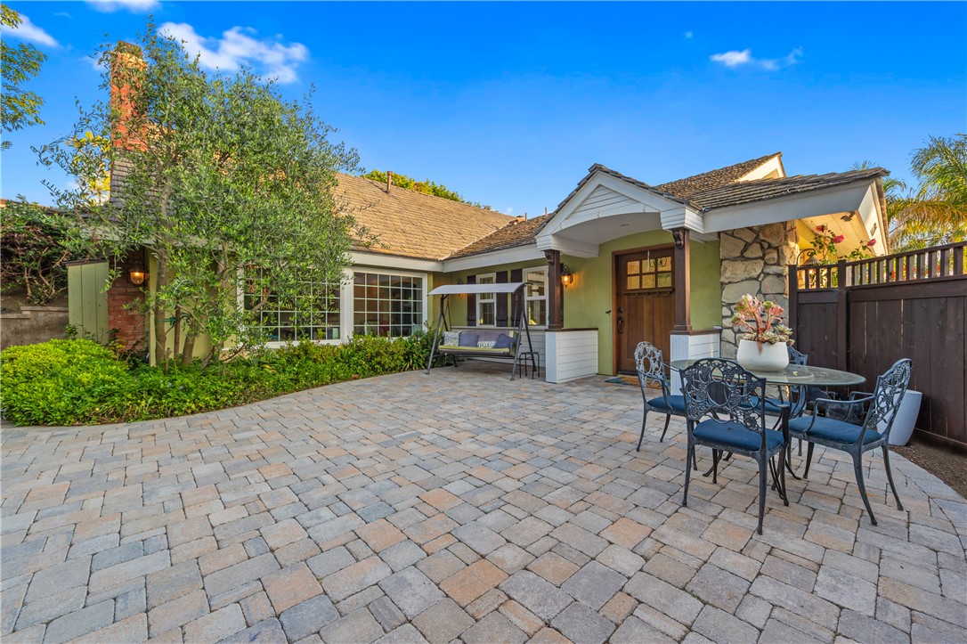 2726 Cardinal Drive
