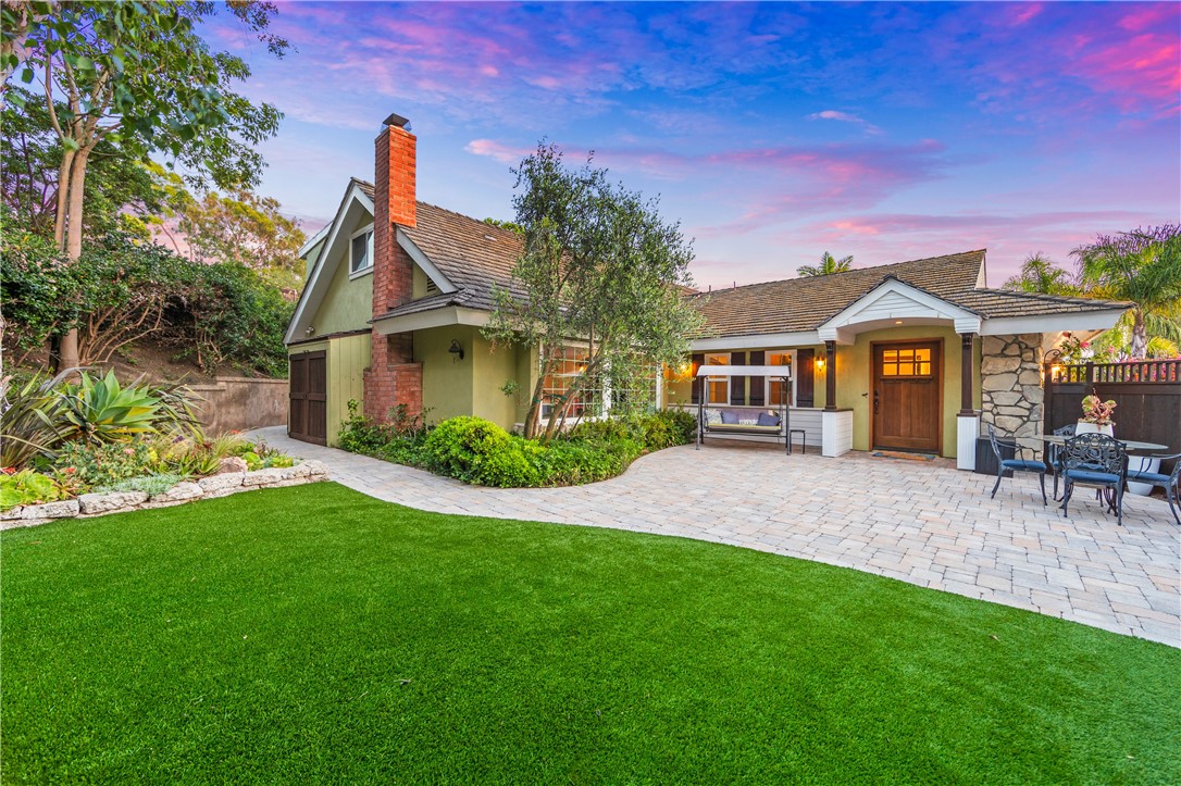 2726 Cardinal Drive