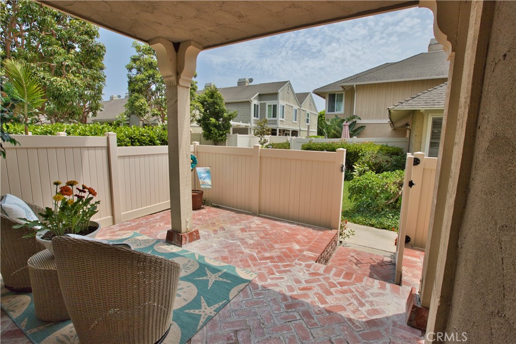 16102 WARMINGTON Lane 15