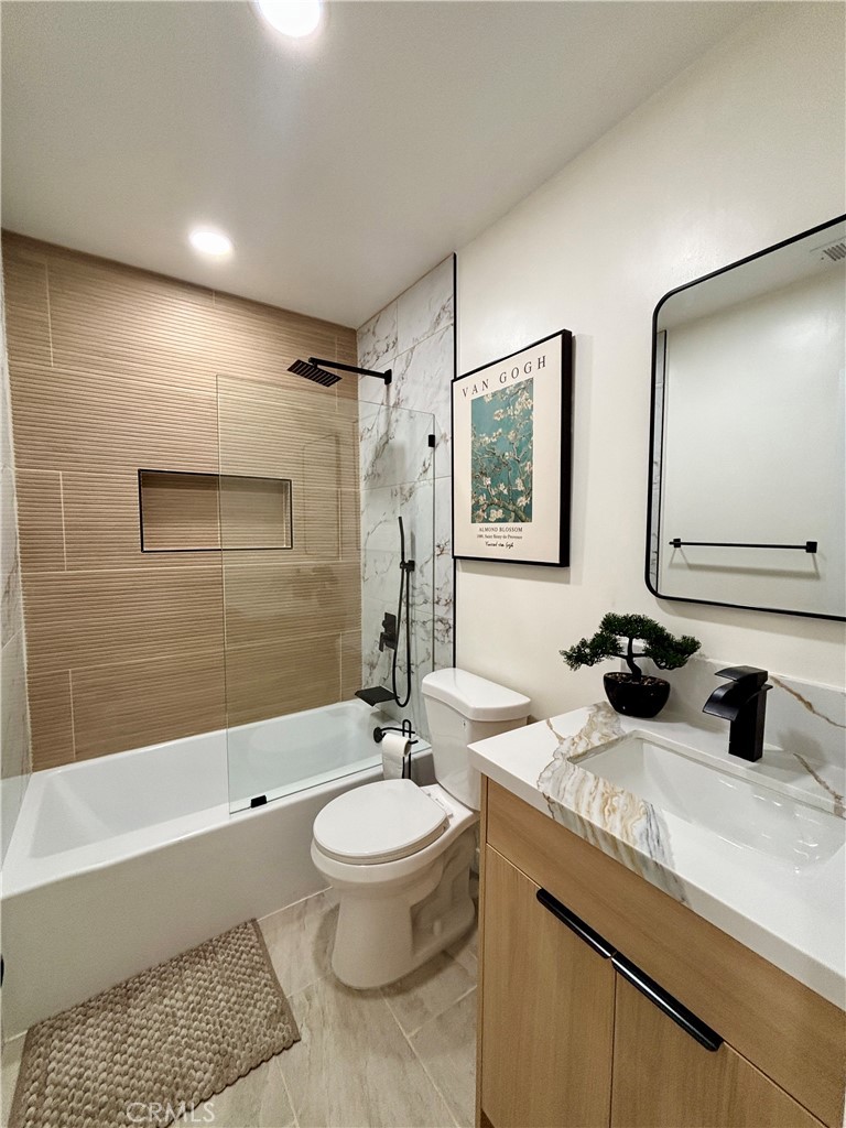 Lakewood Village (LKVL) - Residential