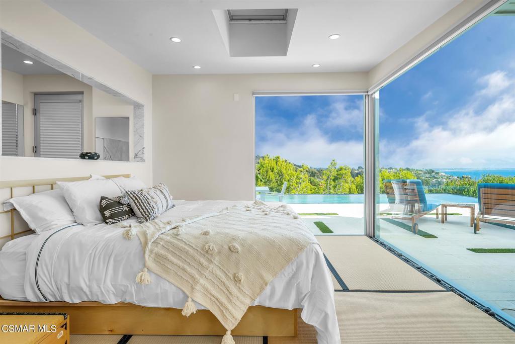 Not Applicable - 1007242 - Residential Lease