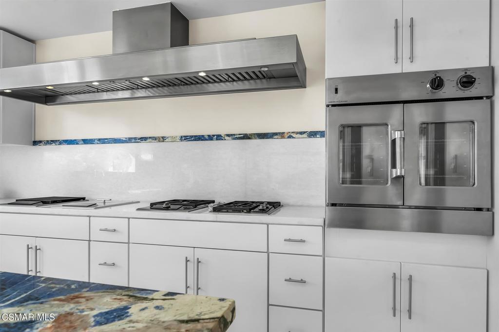 Not Applicable - 1007242 - Residential Lease