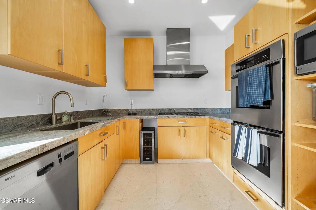 Not Applicable - 1007242 - Residential Lease