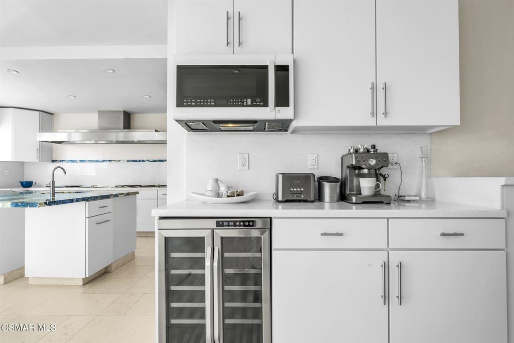 Not Applicable - 1007242 - Residential Lease