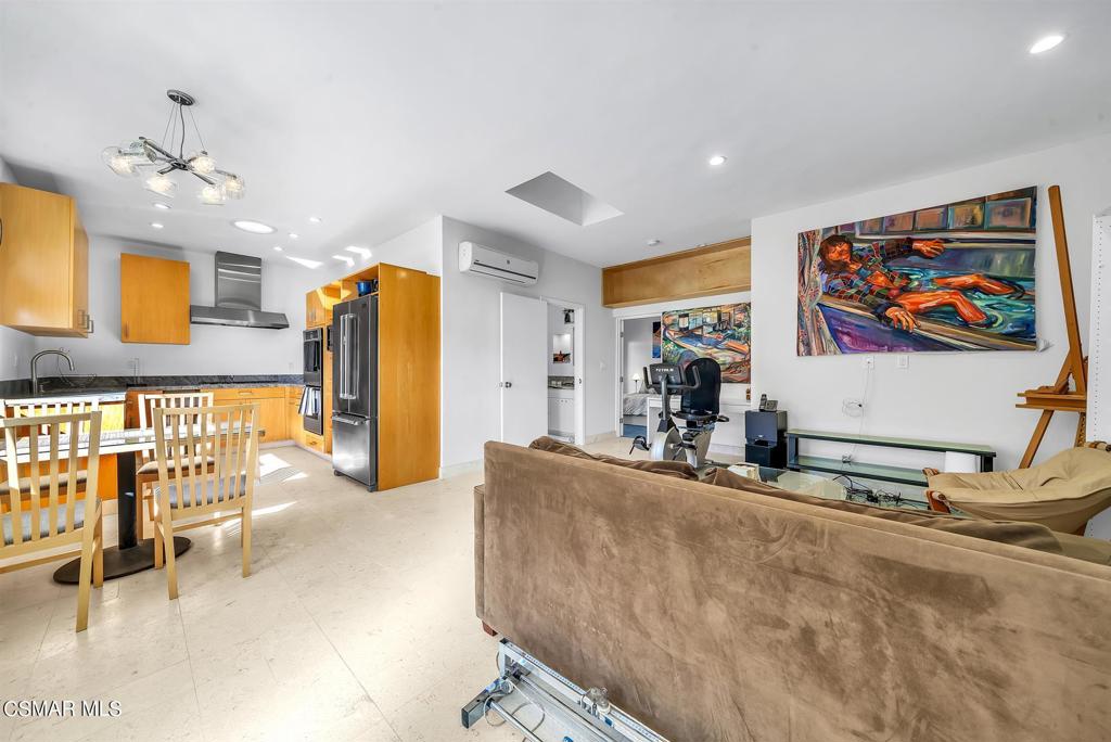 Not Applicable - 1007242 - Residential Lease