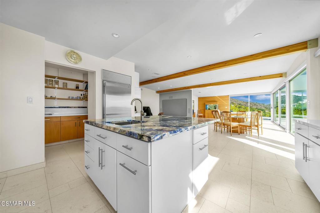 Not Applicable - 1007242 - Residential Lease